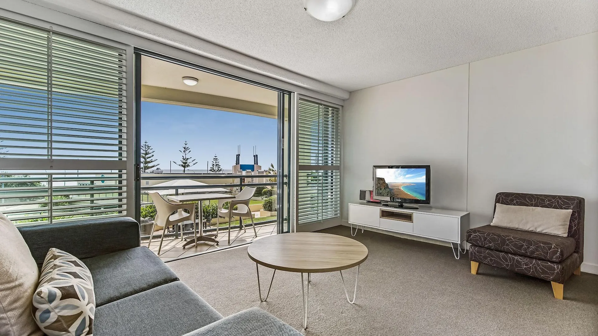 Mantra Mooloolaba Beach Aparthotel
